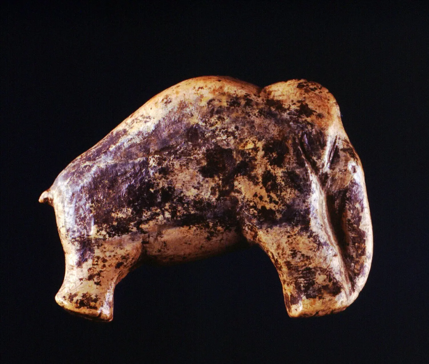 Die berühmte Mammutskulptur aus der Vogelherdhöhle bei Niederstotzingen.