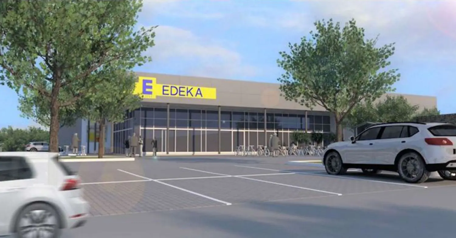Der örtliche Kooperationspartner nennt den zukünftigen Hechinger Edeka-Markt ein architektonisches Vorzeigeobjekt. Wohnungen obendrauf sind nun doch nicht vorgesehen, aber eine Photovoltaikanlage ist so gut wie gebongt.⇥