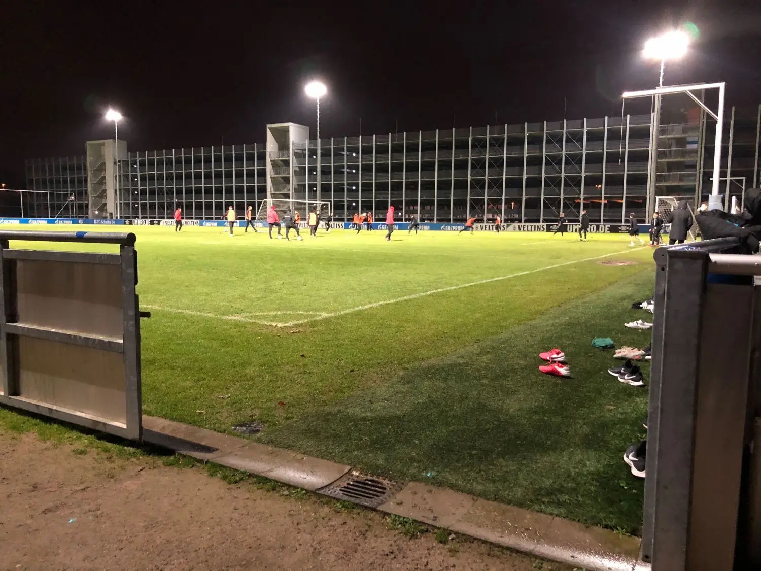 Am Vorabend des Spiels haben die Spatzen ein letztes Mal trainiert - auf einem der Trainingsplätze des FC Schalke 04.