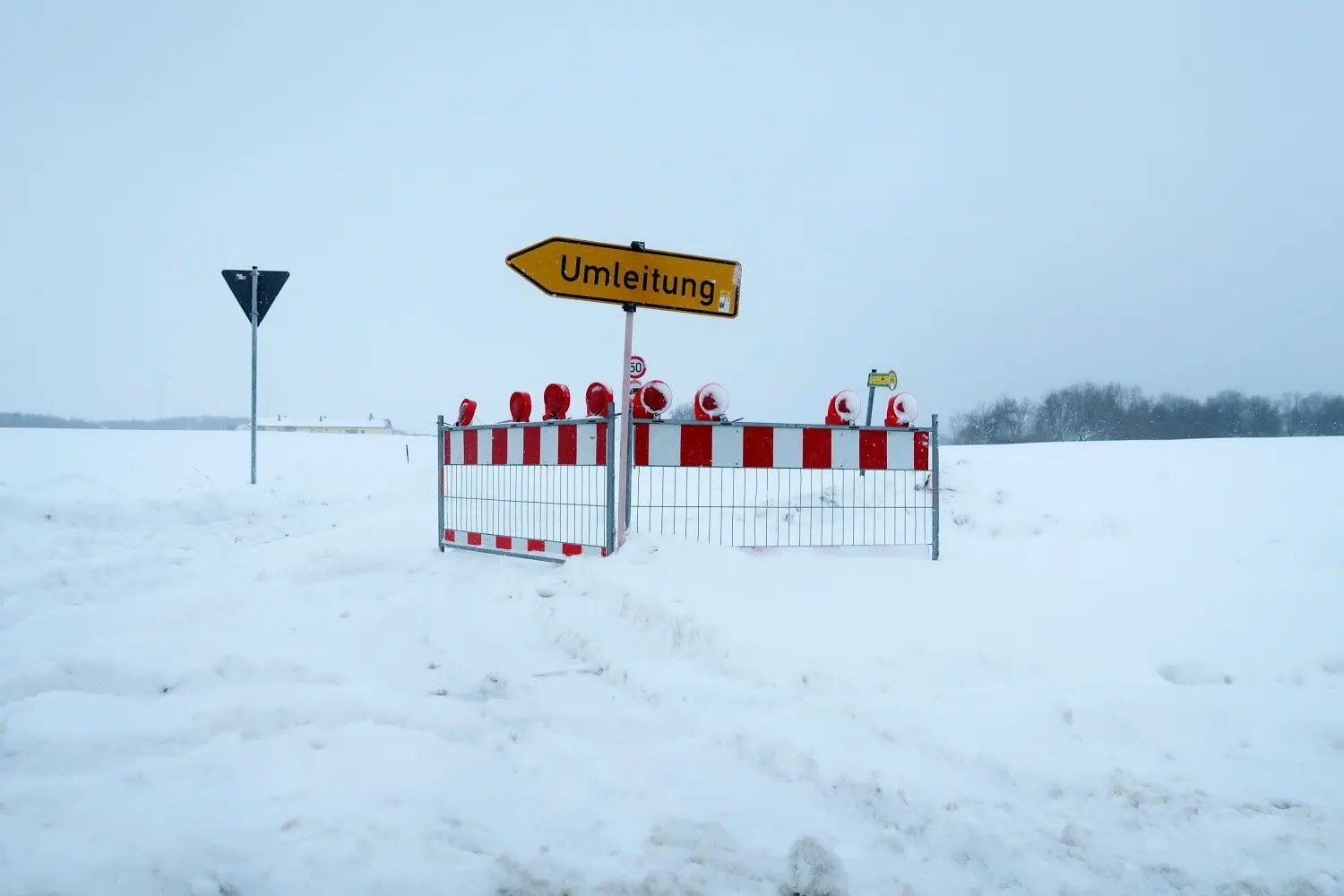 Die Zillerforststeige zwischen Steinenkirch und Waldhausen wurde vorsorglich gleich gesperrt.
