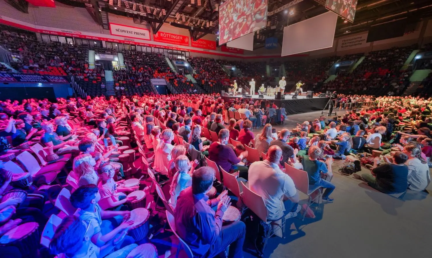 Großveranstaltung in der Ratiopharm-Arena: In Bayern werden Veranstaltungen mit mehr als 1000 Besuchern zunächst verboten.