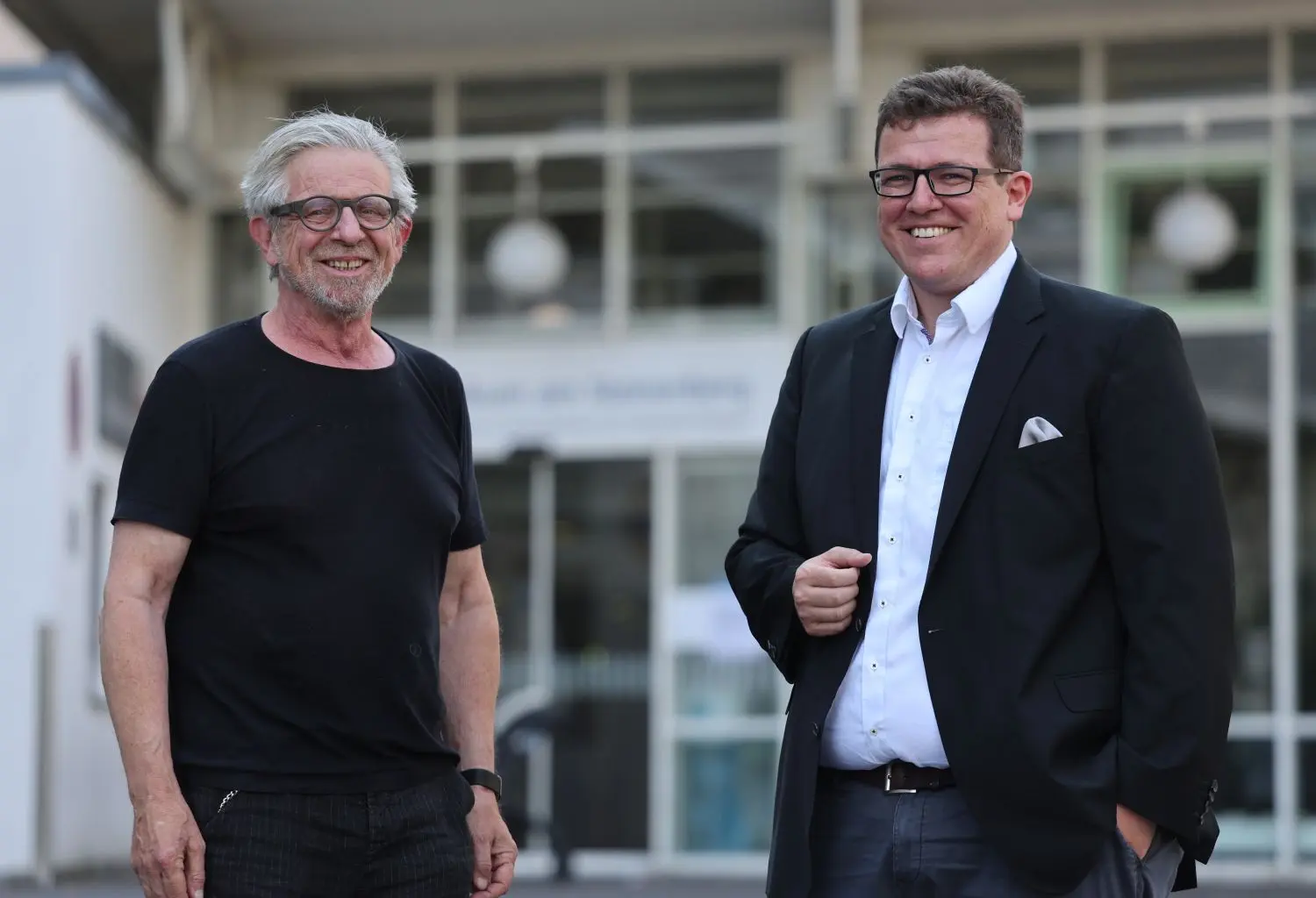 Die Geschäftsführer der Kreiskliniken Reutlingen, Prof. Dr. Jörg Martin (links) und Dominik Nusser.⇥