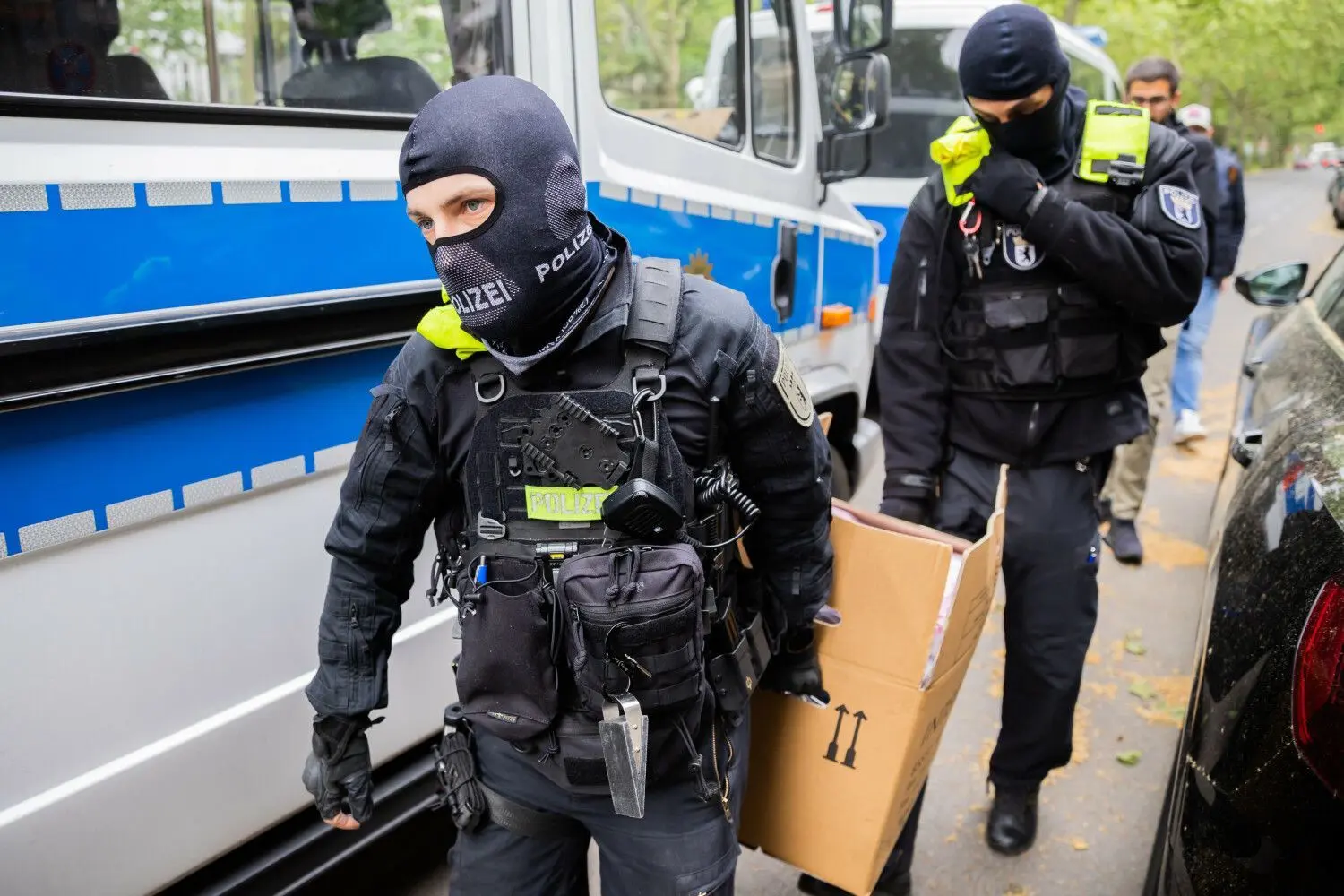Mehr als 1000 Kräfte des Bundeskriminalamts, der Landeskriminalämter der betroffenen Länder sowie der Polizei waren am Mittwochmorgen, 31.05.2023, bei einer Razzia gegen den Islamischen Staat (IS) im Einsatz.