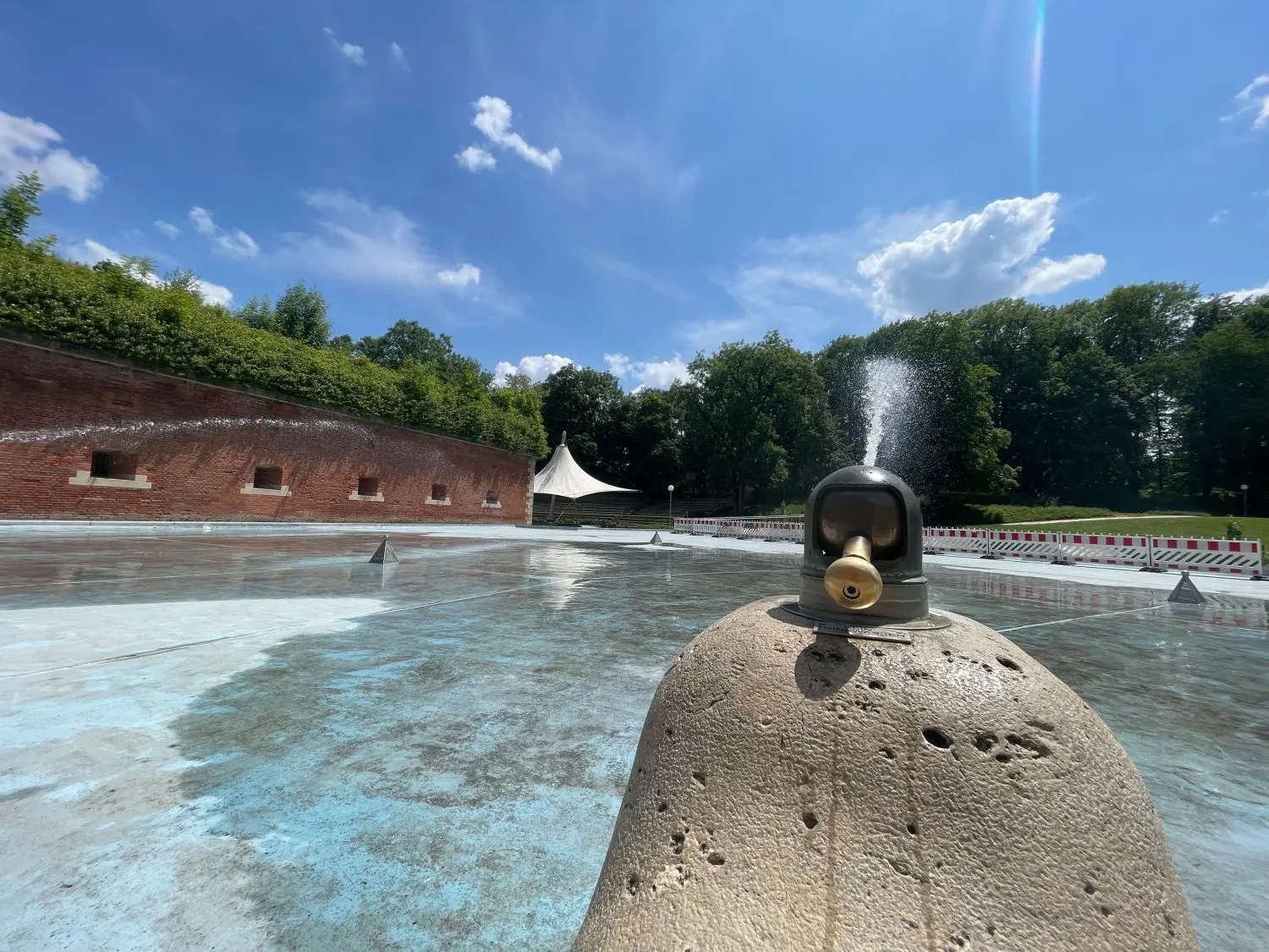 Wasserspritzen im Glacis-Park