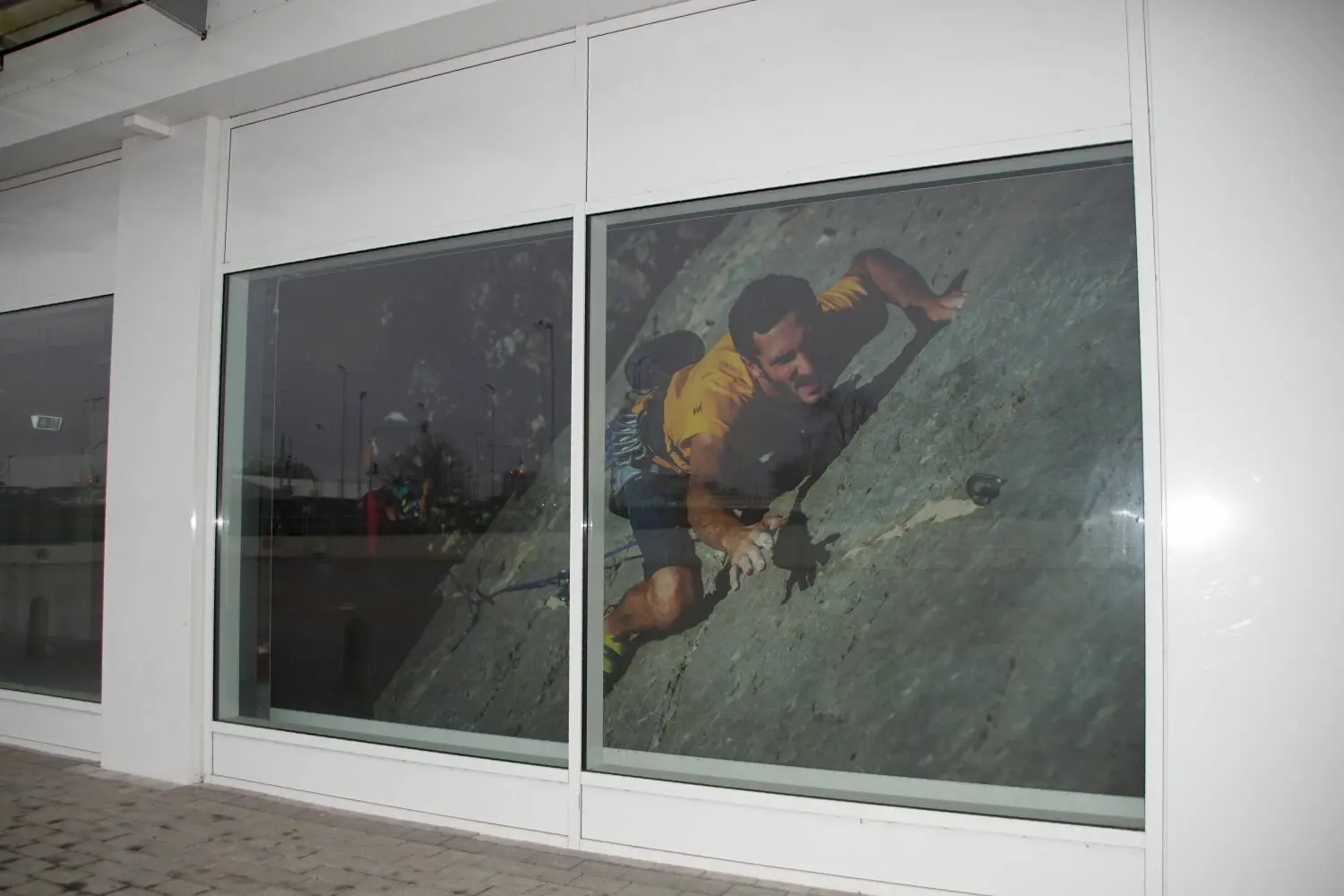 Das ehemalige Decathlon in Senden am Iller Center.⇥