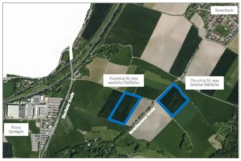 An der Beuerlbacher Straße soll auf zwei Flächen ein Solarpark entstehen.