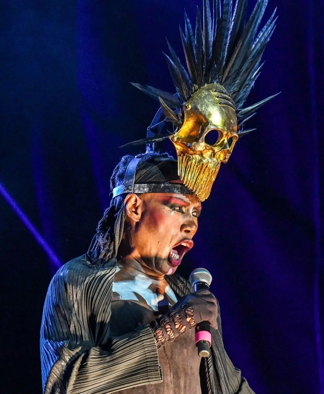 Kurz und fulminant: Der Auftritt von Grace Jones bei den Jazz Open war auch ein optisches Spektakel.