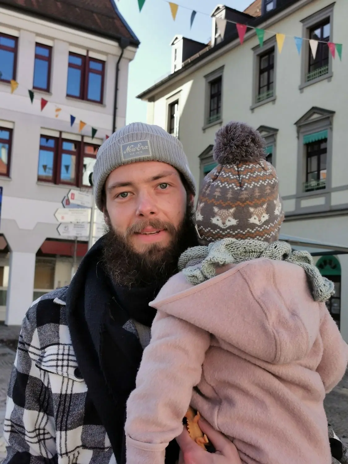 Glenn Finnestad spricht sich für eine Verstaatlichung der Bahn aus, damit die Züge wieder pünktlich fahren.