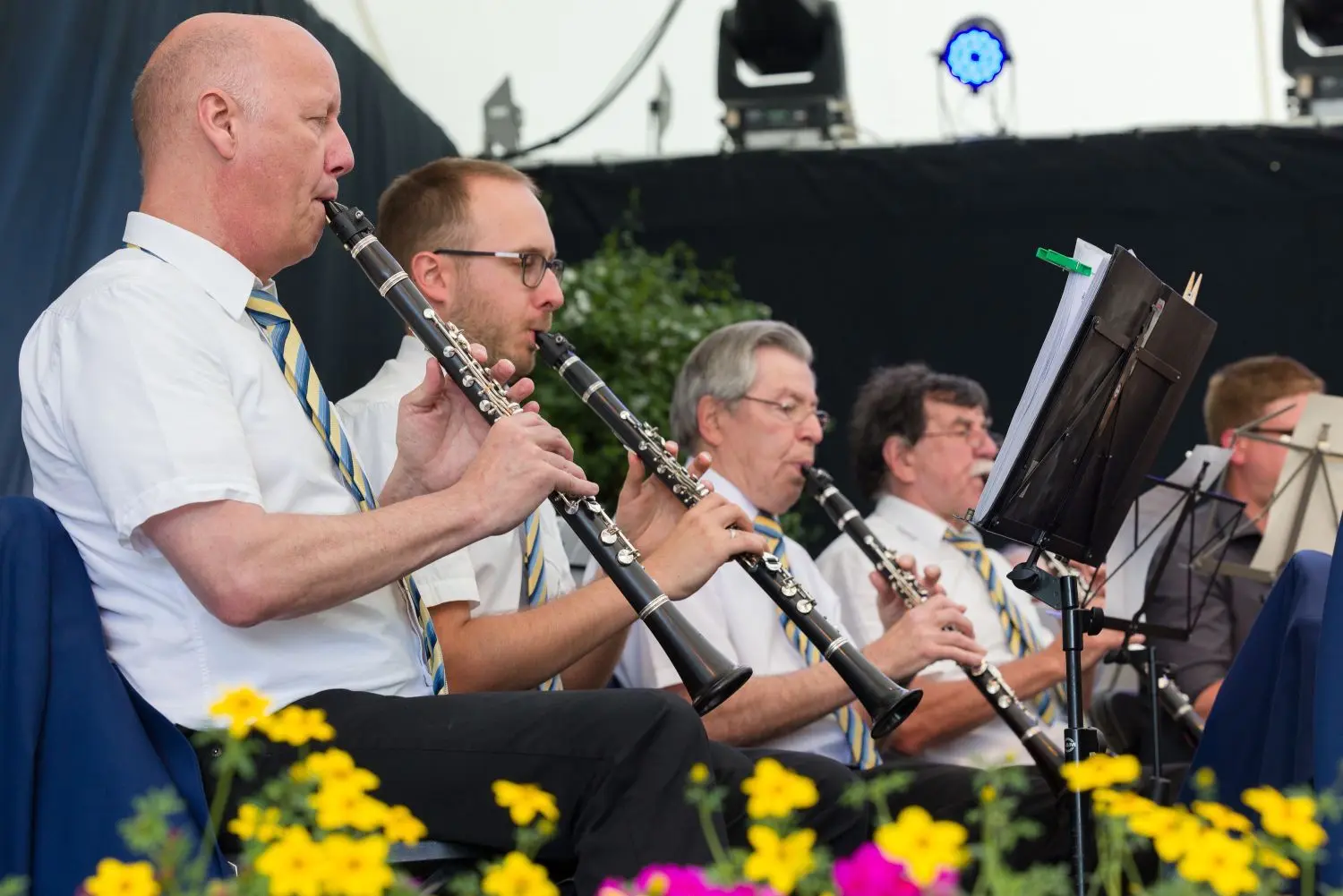 Von Pop- und Schlager-Medleys über Filmmusik und volkstümliche Melodien bis hin zum Radetzky-Marsch hatten die Musikerinnen und Musiker aus Balingen und Schifferstadt einen bunten Melodienreigen im Programm.