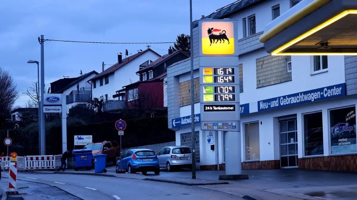Im Autohaus Wurster in Grafenberg läuft der Betrieb trotz der Insolvenz weiter.⇥
Autohaus Wurster Insolvenz 2023