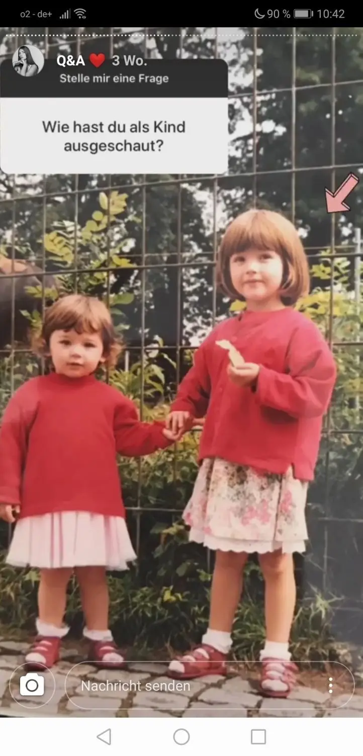Julia (rechts) und Schwester Viktoria.