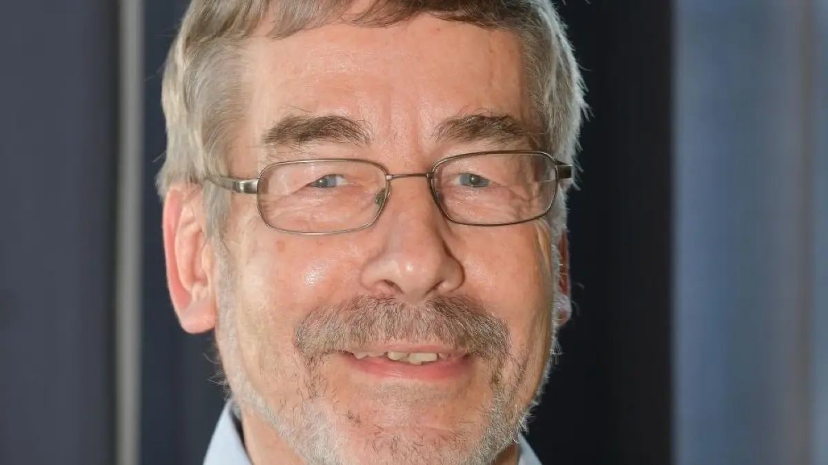 Heinrich Reh, Fraktionsvorsitzender der Freien Wähler und stellvertretender ehrenamtlicher Bürgermeister von Gaildorf.
Fraktionsvorsitzender der Freien Wähler und stellvertretender ehrenamtlicher Bürgermeister von Gaildorf