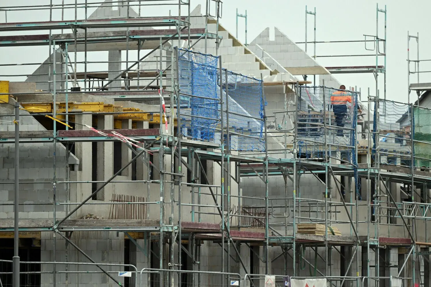 In Blaustein sollen neue Mehrfamilienhäuser gebaut werden (Symbolbild).