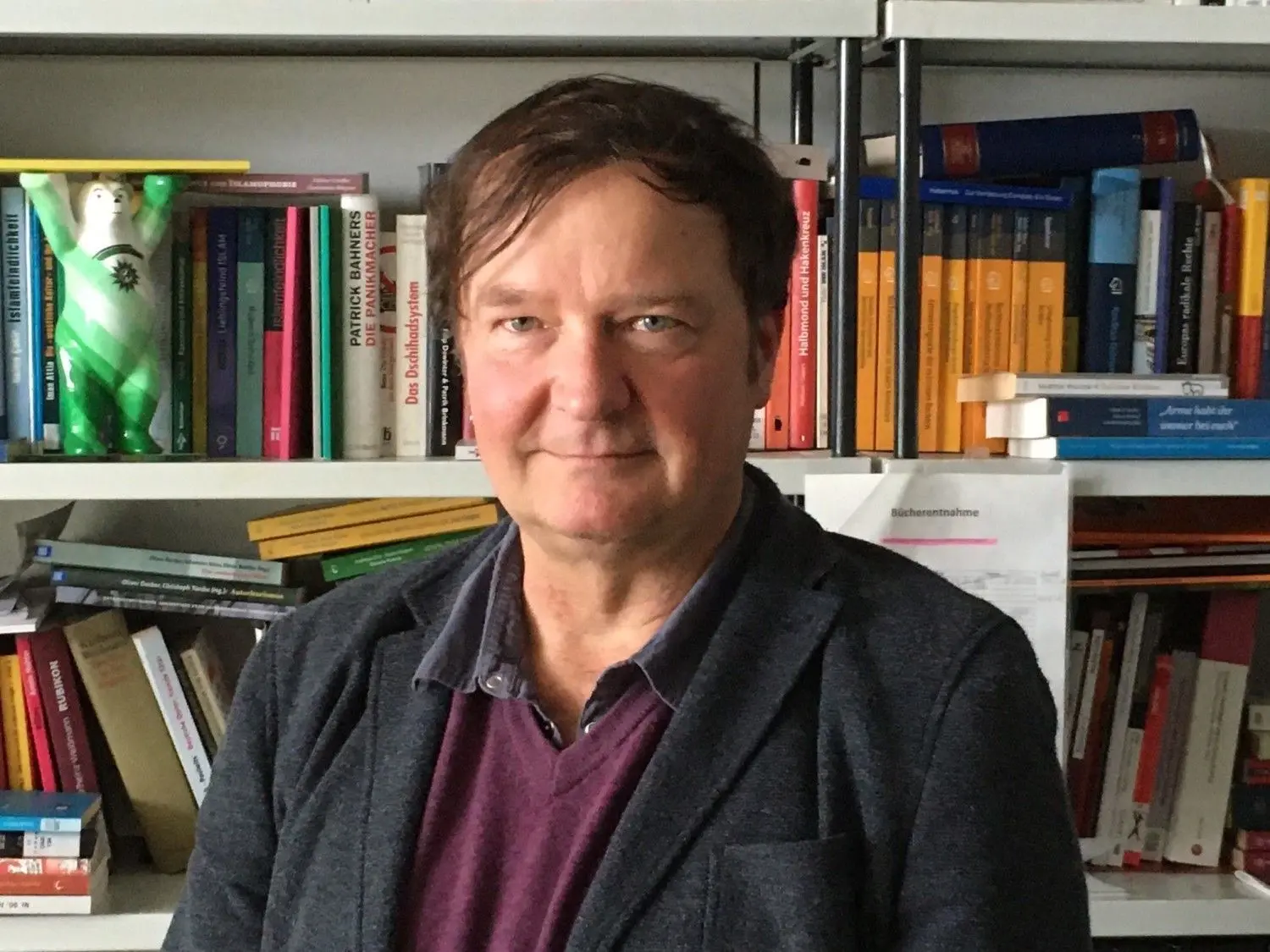 „Die Frage ist: Kommt es zum großen Knall oder nicht?“ Der Soziologe Alexander Häusler von der Hochschule Düsseldorf sieht die AfD bei ihrem Parteitag in einem „explosiven Zustand“.