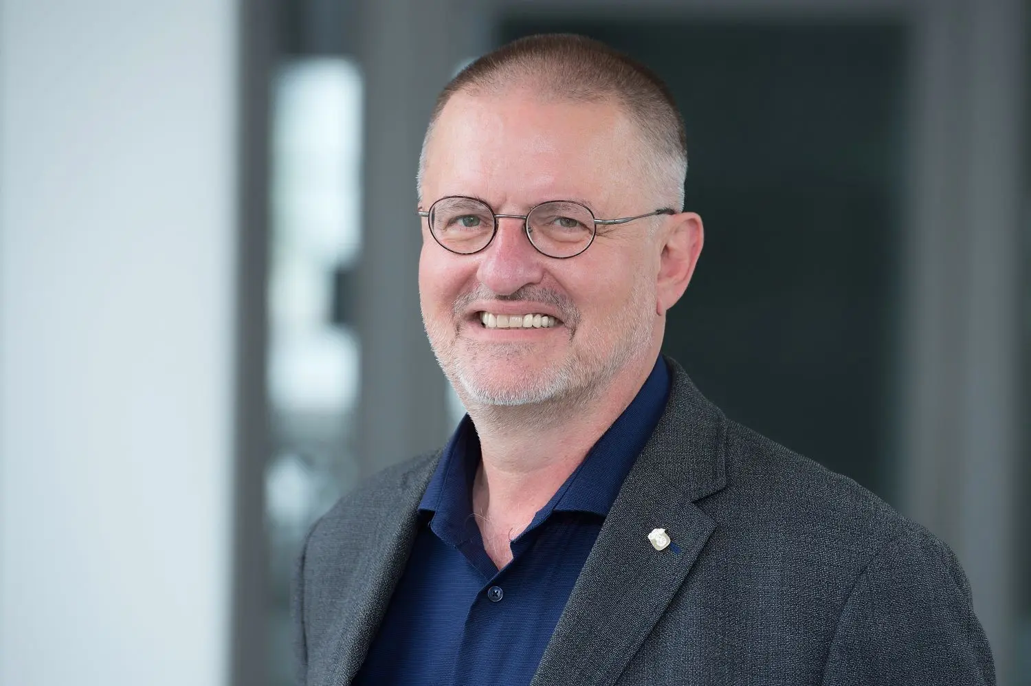 Die IHK Ulm schickt Josef Röll als Innenstadtberater in den Alb-Donau-Kreis. In der ersten Runde machen Langenau und möglicherweise auch Laichingen mit.⇥