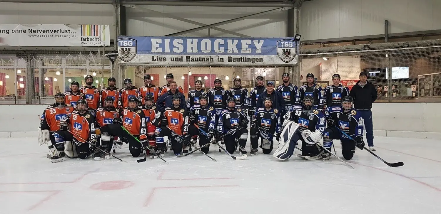 Für den Eishockey-Landesligisten TSG Black Eagles Reutlingen (hier der Kader der Saison 2020/21) und seine Nachwuchsteams ergeben sich ganz neue Möglichkeiten dank Glice in der Eishalle Reutlingen.