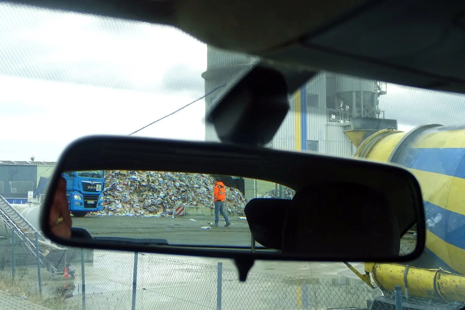 Das Gräberfeld bei Wittau liegt heute unter dem Gewerbegebiet Seewiesen bei Wittau.⇥