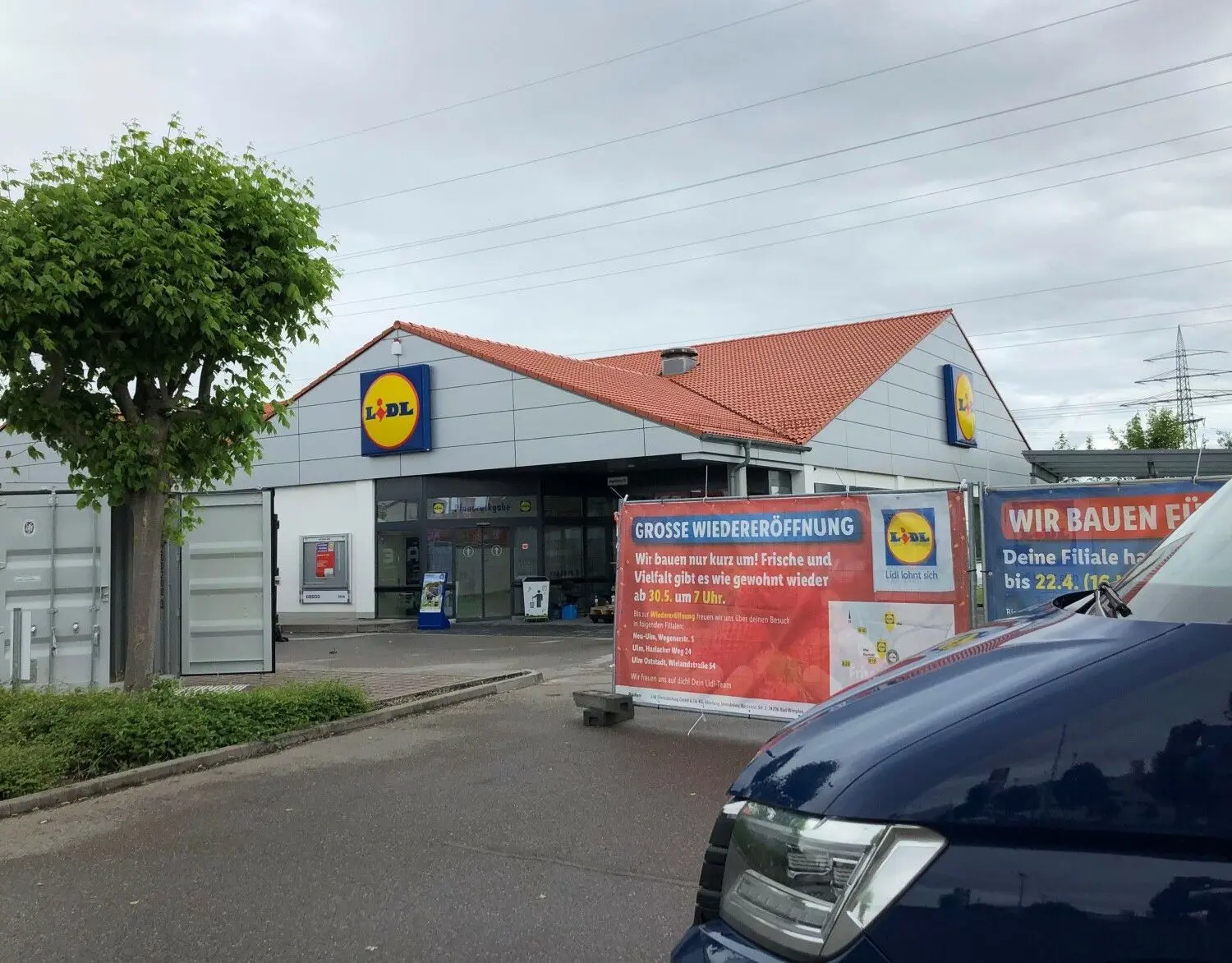 Seit dem 22. April wird die Lidl-Filiale im Neu-Ulmer Starkfeld umgebaut. Nun steht die Wiedereröffnung an.