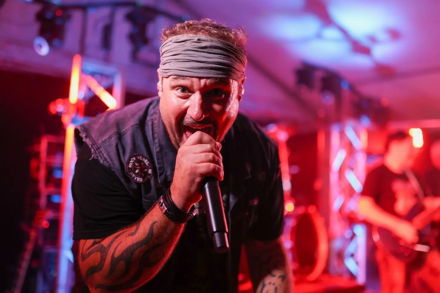 Die Besucherinnen und Besucher genossen bis weit nach Mitternacht ein abwechslungsreiches Musikprogramm in der Vöhlinstadt.