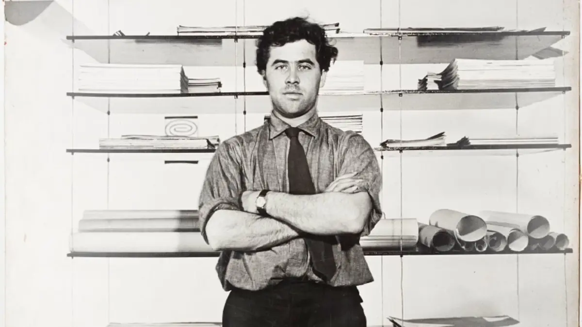 Stolzer Gestalter: Otl Aicher in seinem Atelier.
Stolzer Gestalter: Otl Aicher in seinem Atelier.