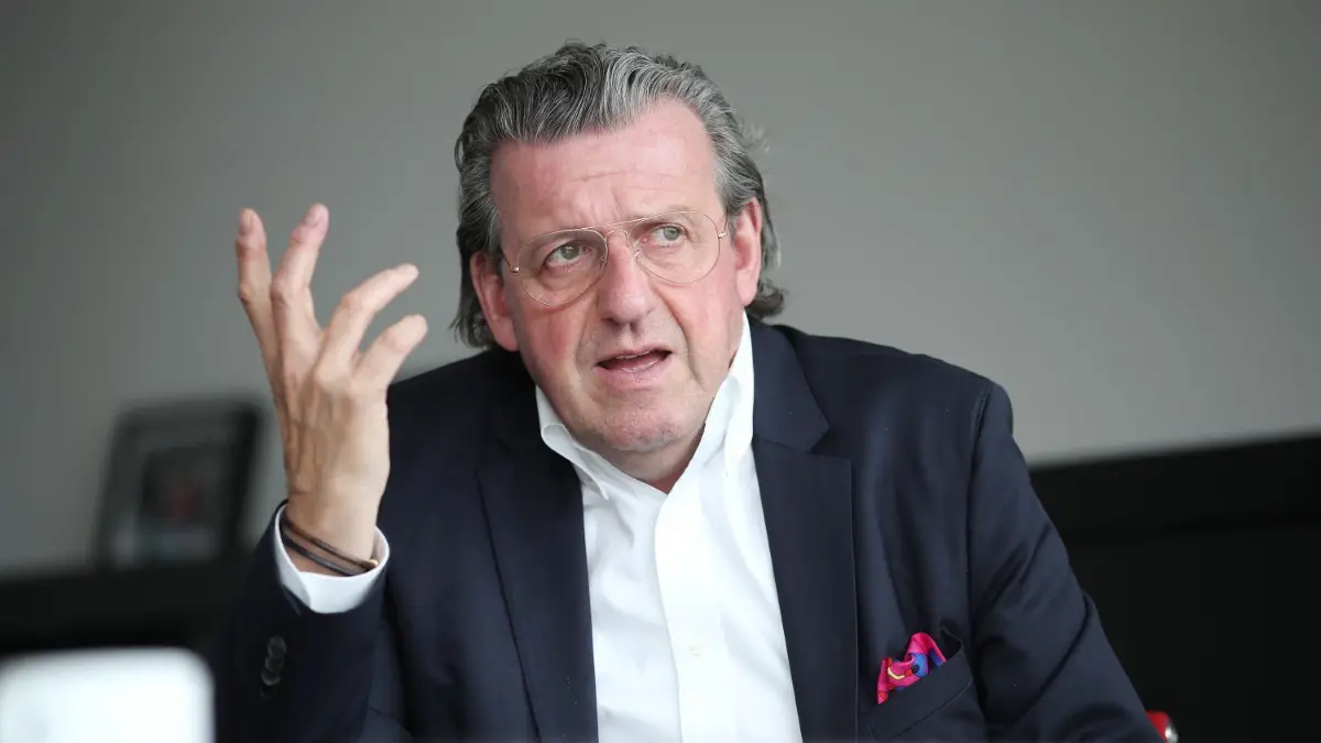 Dr. Stefan Wolf, Vorsitzender des Arbeitgeberverbands Südwestmetall und Vorstandsvorsitzender von Elring-Klinger (Dettingen) im Gespräch.