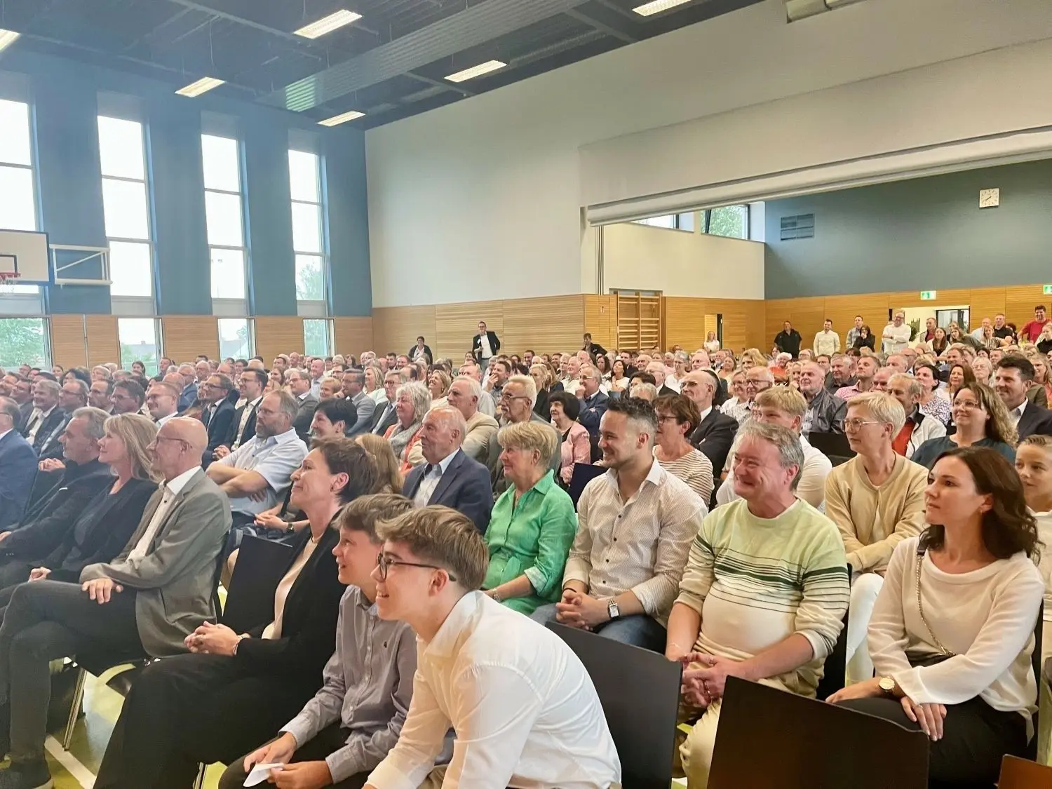 Amtseinsetzung in Langenburg. Wolfgang Class wird verabschiedet, Petra Weber als neue Bürgermeisterin willkommen geheißen.
