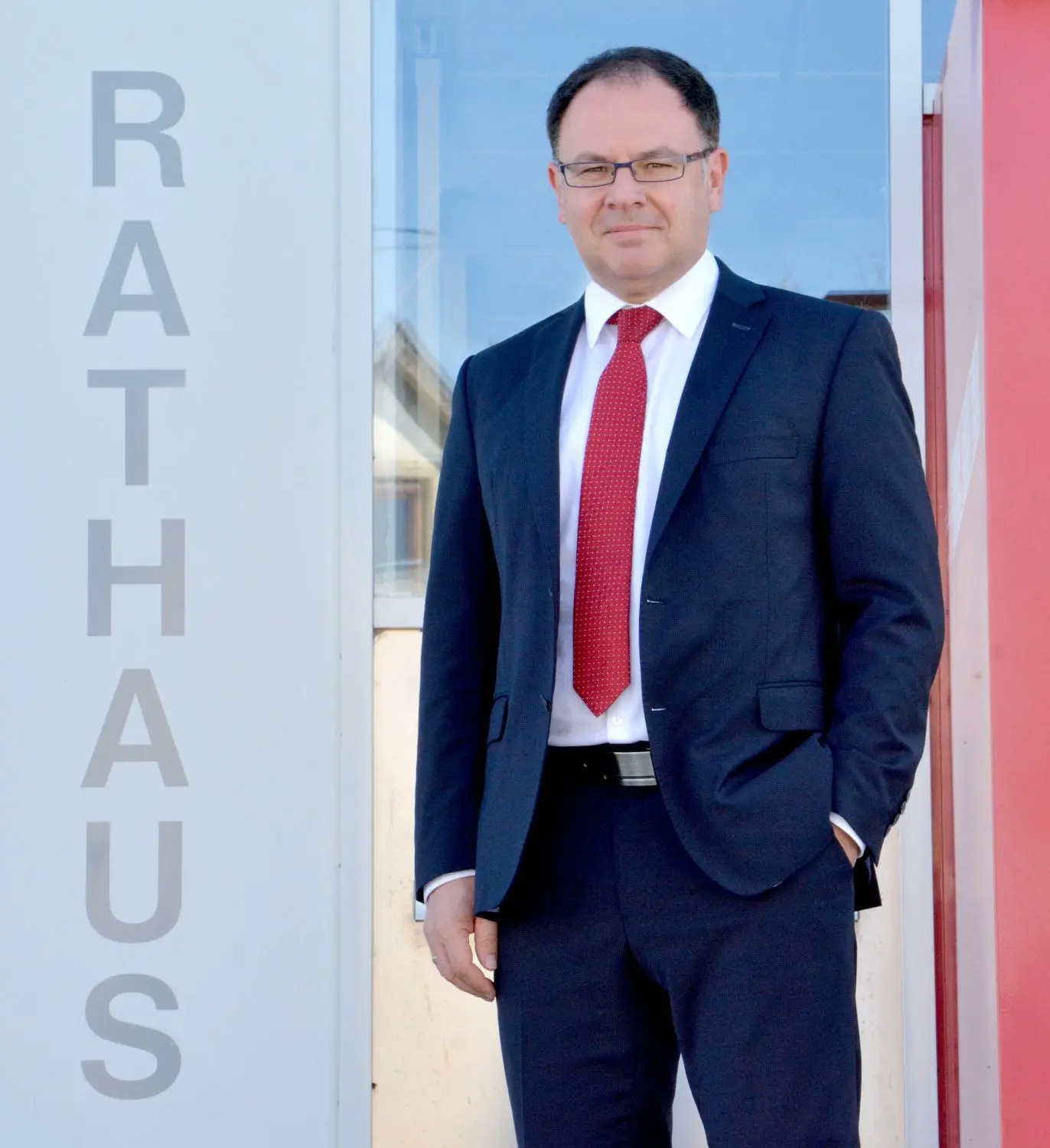 Hermaringen, Rathaus, Jürgen Mailänder, kandidiert wieder⇥