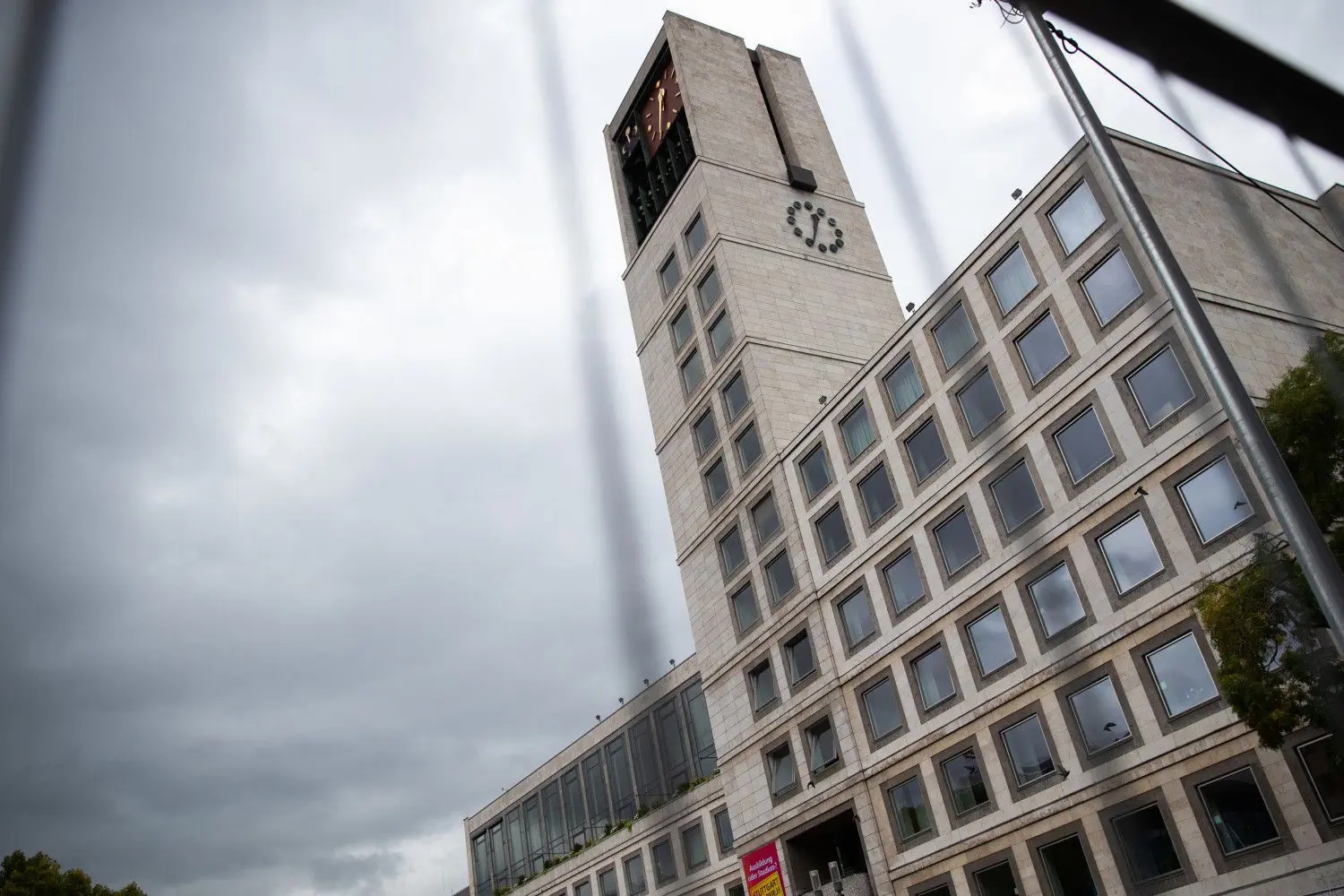 Wer zieht als neuer Oberbürgermeister ins Stuttgarter Rathaus ein? Das Rennen ist völlig offen.