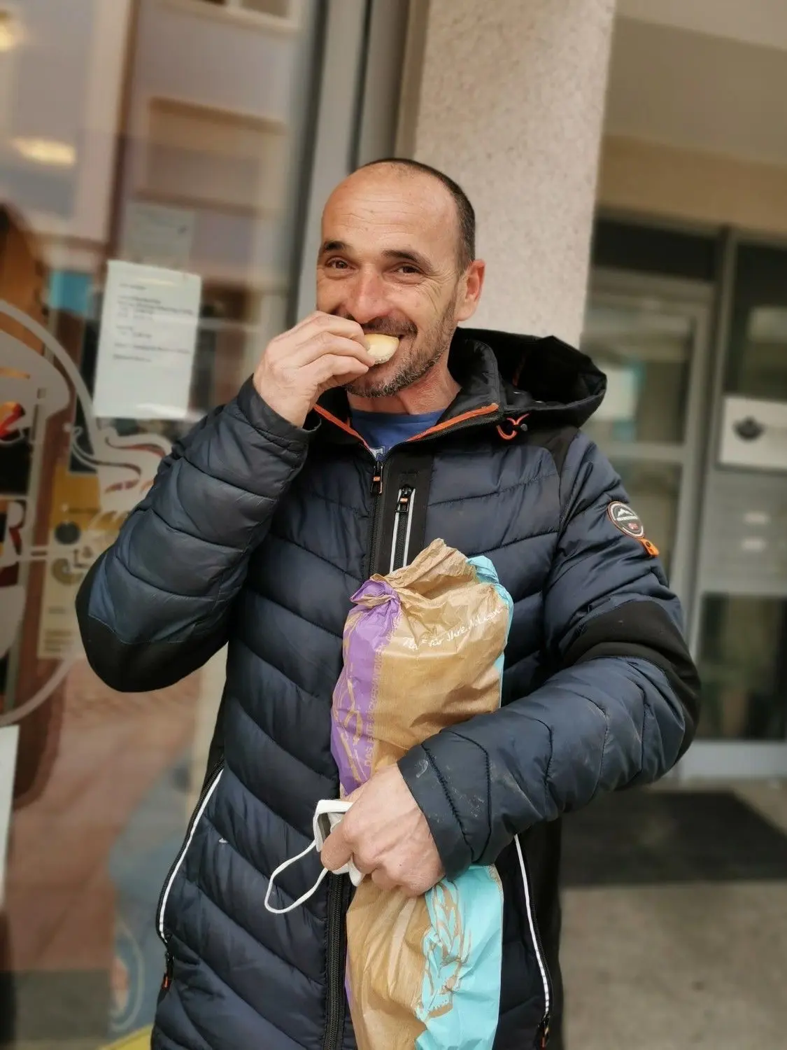 Josip Zdero isst Kügele andauernd und zu allem. Zwei Tüten voll reichen nicht lange.  ⇥
