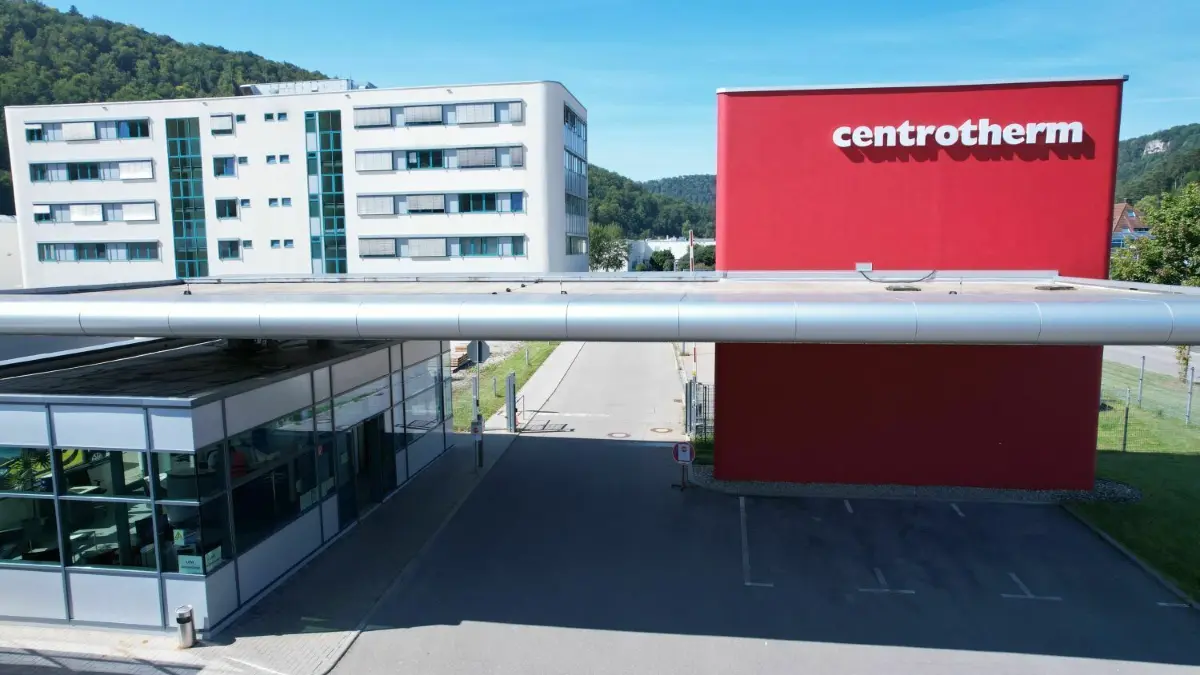 Dank der breiteren Aufstellung ist die Centrotherm International AG in Blaubeuren auf Wachstumskurs. Vor allem die Nachfrage in der Chip-Branche kurbelt die Aufträge an.⇥