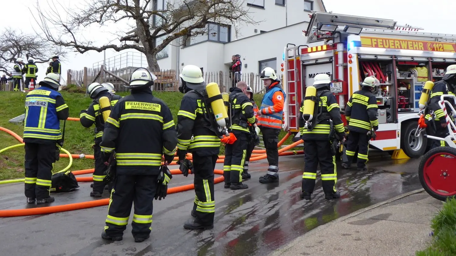 Ein Großaufgebot an Rettungskräften war am Samstagnachmittag in Stetten bei Haigerloch im Einsatz.