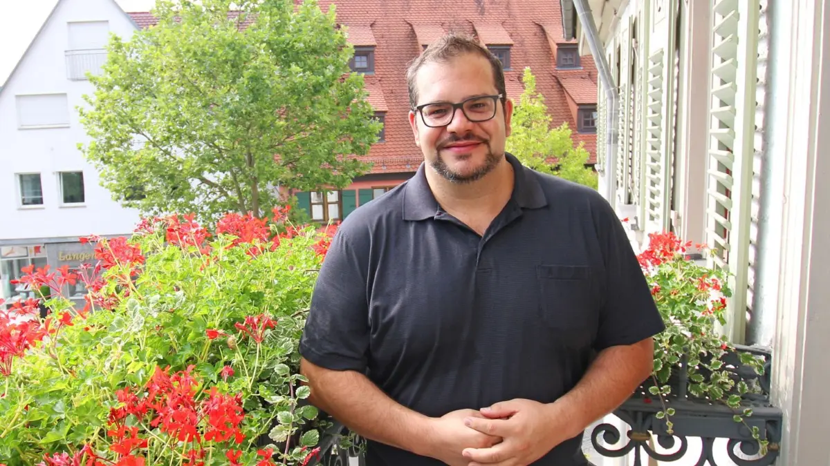 Daniel Salemi will Bürgermeister in der Stadt Langenau bleiben.⇥
Daniel Salemi Bürgermeister Langenau