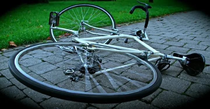 Schwere Verletzungen nach Sturz