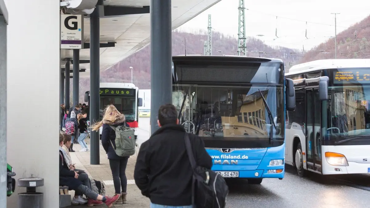 Die Busse fahren - bis zum 22. März.
Nahverkehr, Filsland, Bus, ZOB, Geislingen, VVS
