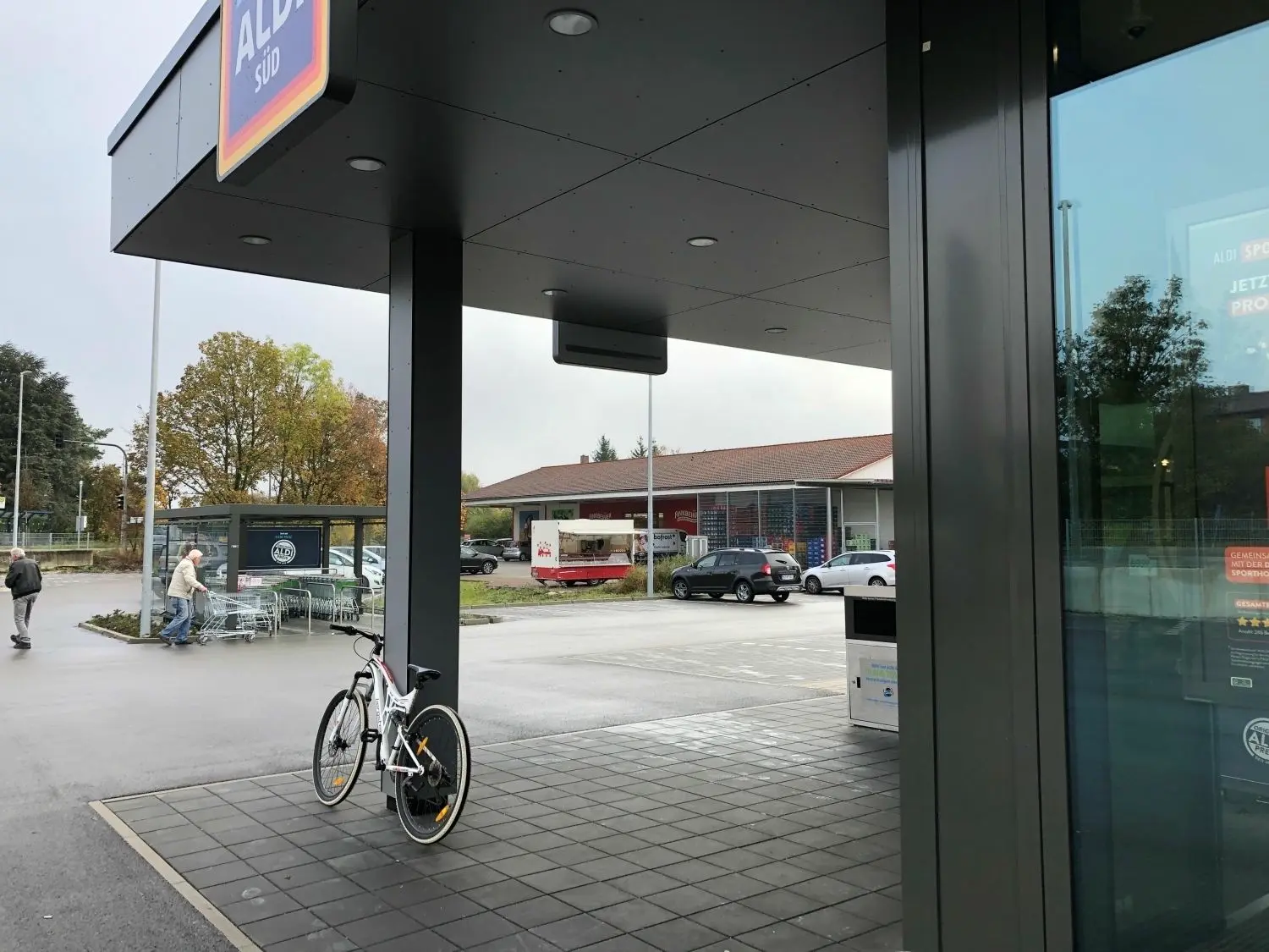 ICEStrecke in Burlafingen Weitere Gleise im Ort? So reagiert der Chef