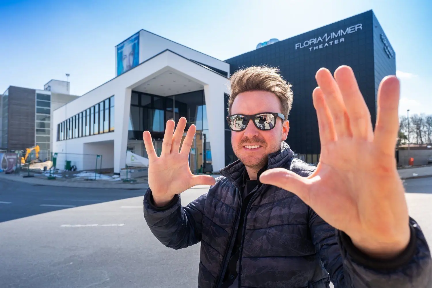 Will in seinem eigenen Zaubertempel seine besten Tricks zeigen. Magier Florian Zimmer startet mit seiner Show „Ulmglaublich“ am 15. Juni.