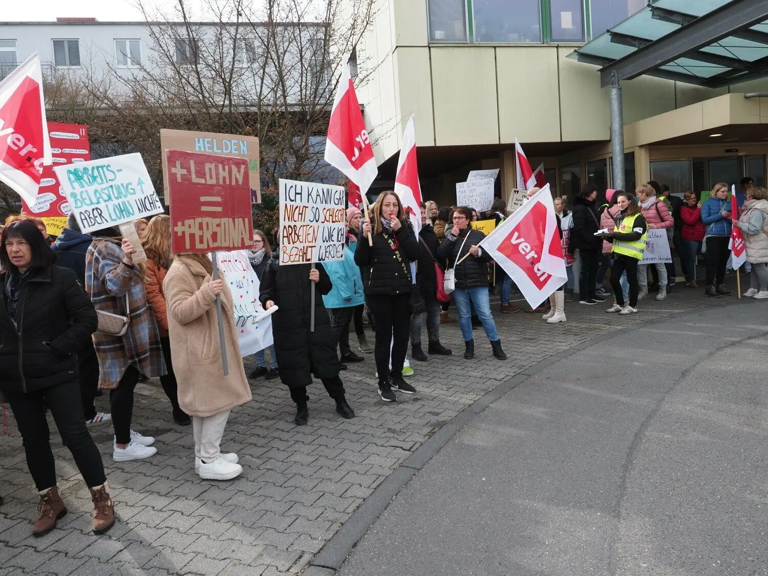 Warnstreik an der Ehinger Klinik: Bei den Beschäftigten war viel Frust zu spüren.