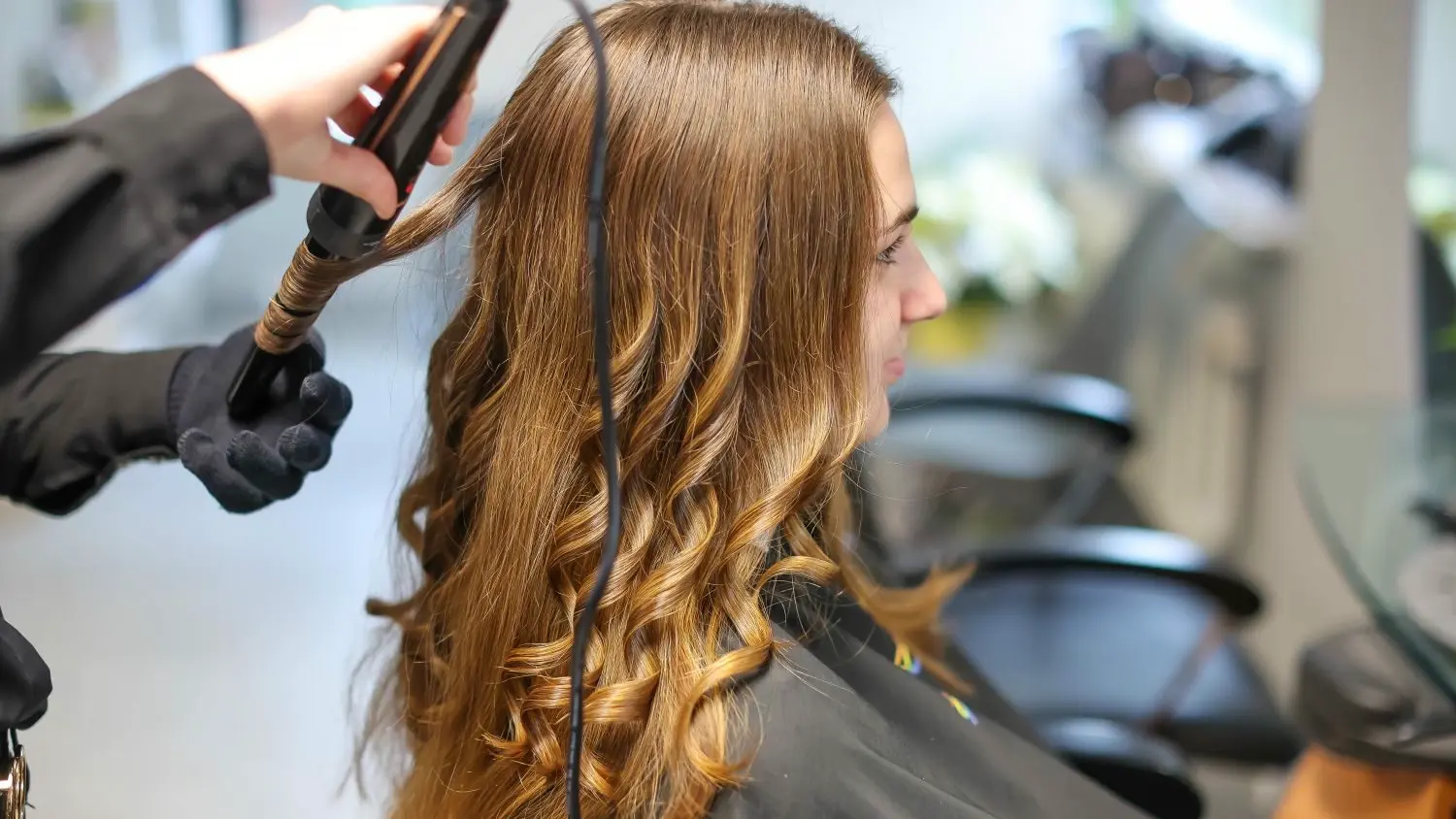 Wie Viel Verdient Man Als Friseur Im Monat Gehalt Friseur: Was verdient eigentlich ein Friseur? – der große