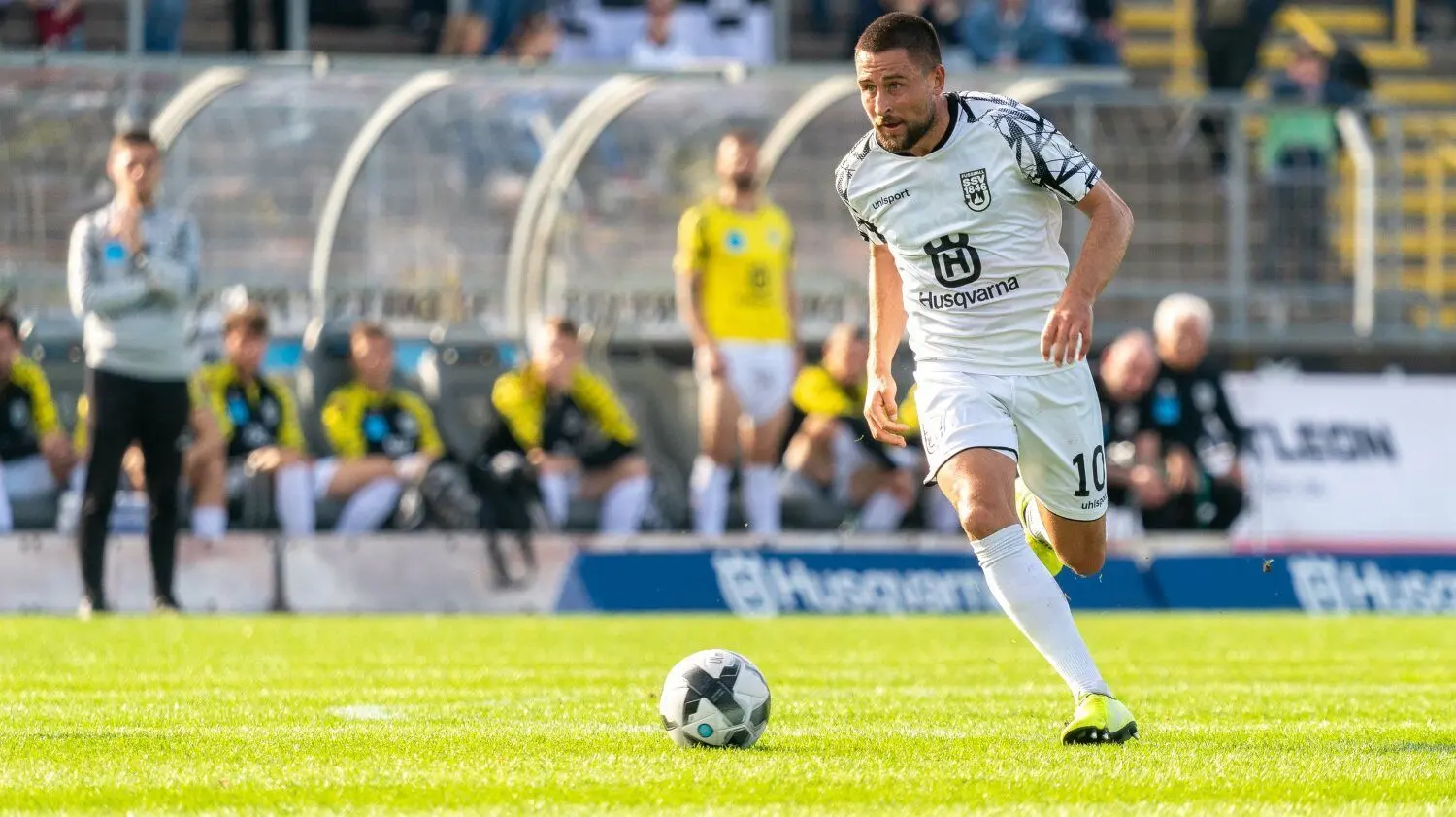 Am Dienstag, 1. November 2022 spielt der SSV Ulm 1846 Fußball um Andreas Ludwig bei der Sport-Union Neckarsulm. Im Achtelfinale des WFV-Pokals geht‘s für den Rekordsieger um den Einzug ins Viertelfinale. Die Partie im Liveticker.