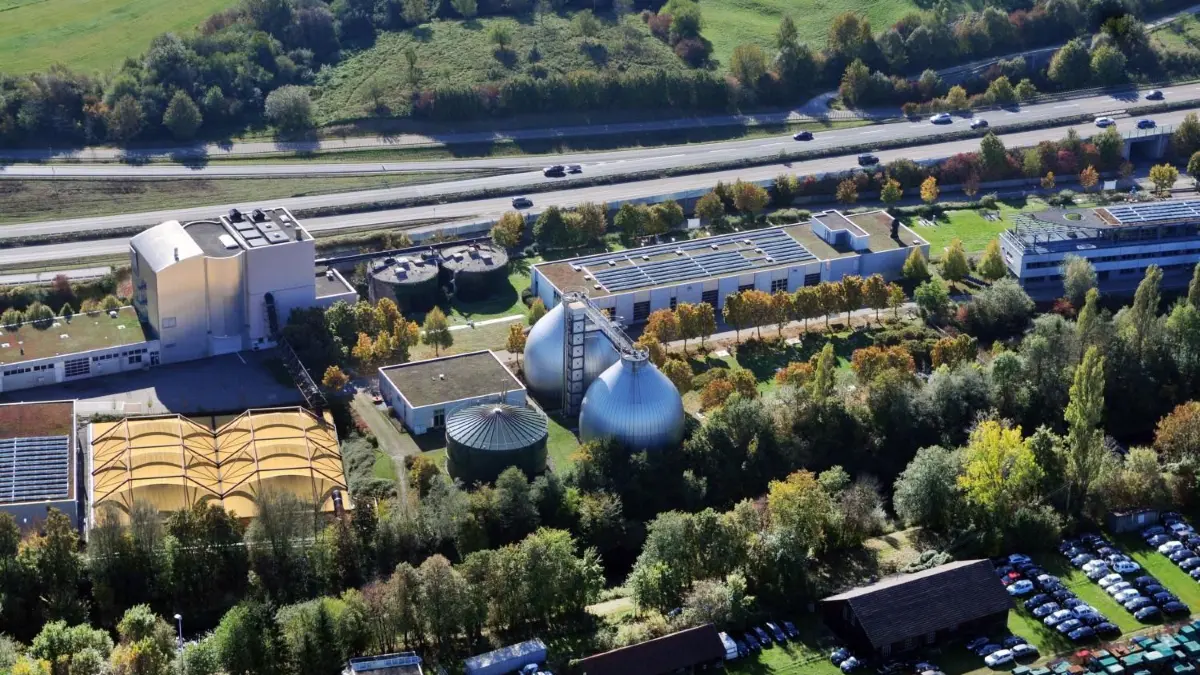 Die Kläranlage in Göppingen.
Luftfotos Luftaufnahme Kreis Göppingen Kläranlage Göppingen