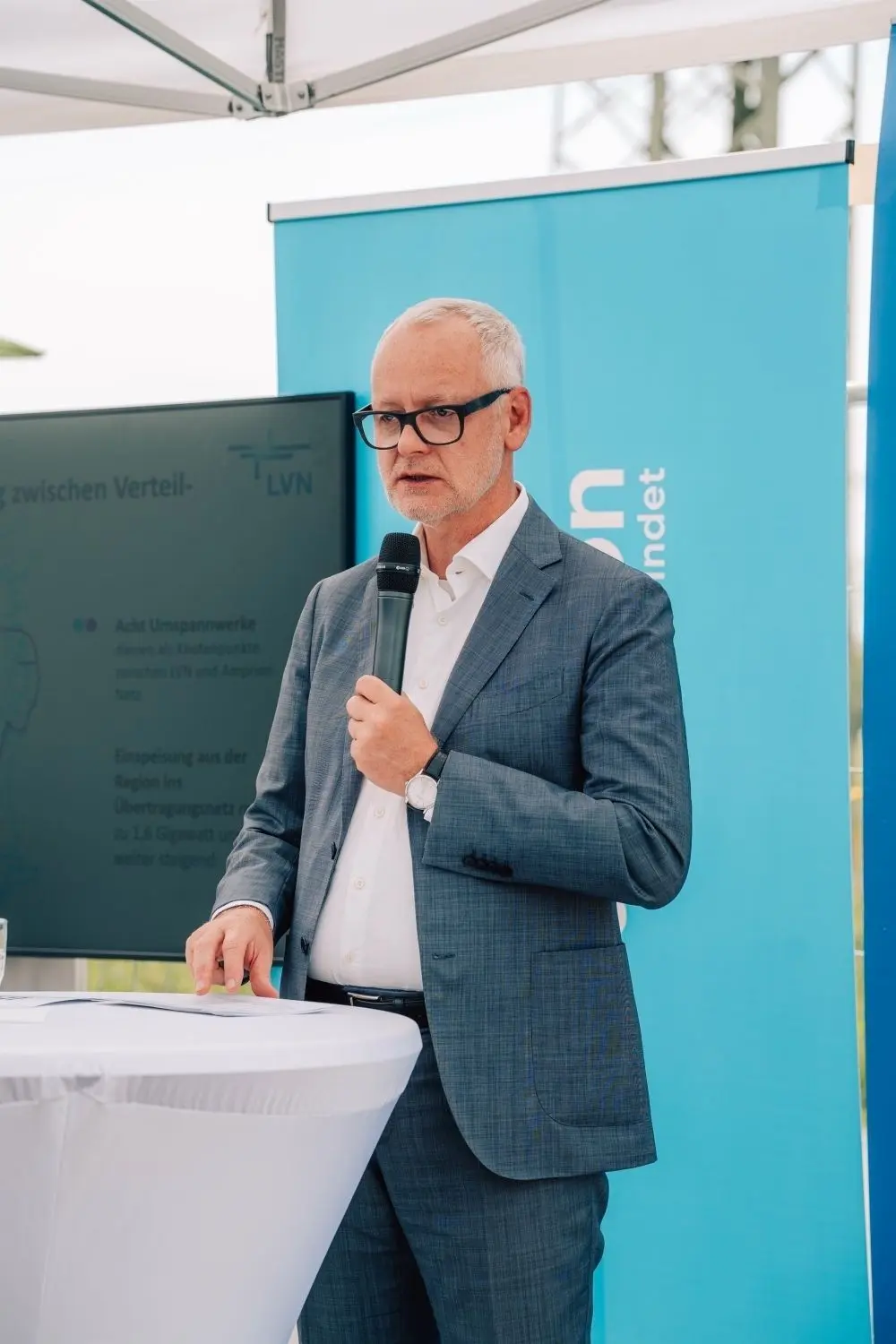 Markus Litpher ist Vorstandsmitglied der Lechwerke AG.
