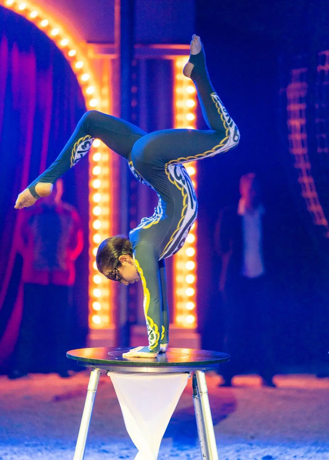 Die junge Zirkusartistin Daniela Levina aus der Ukraine.