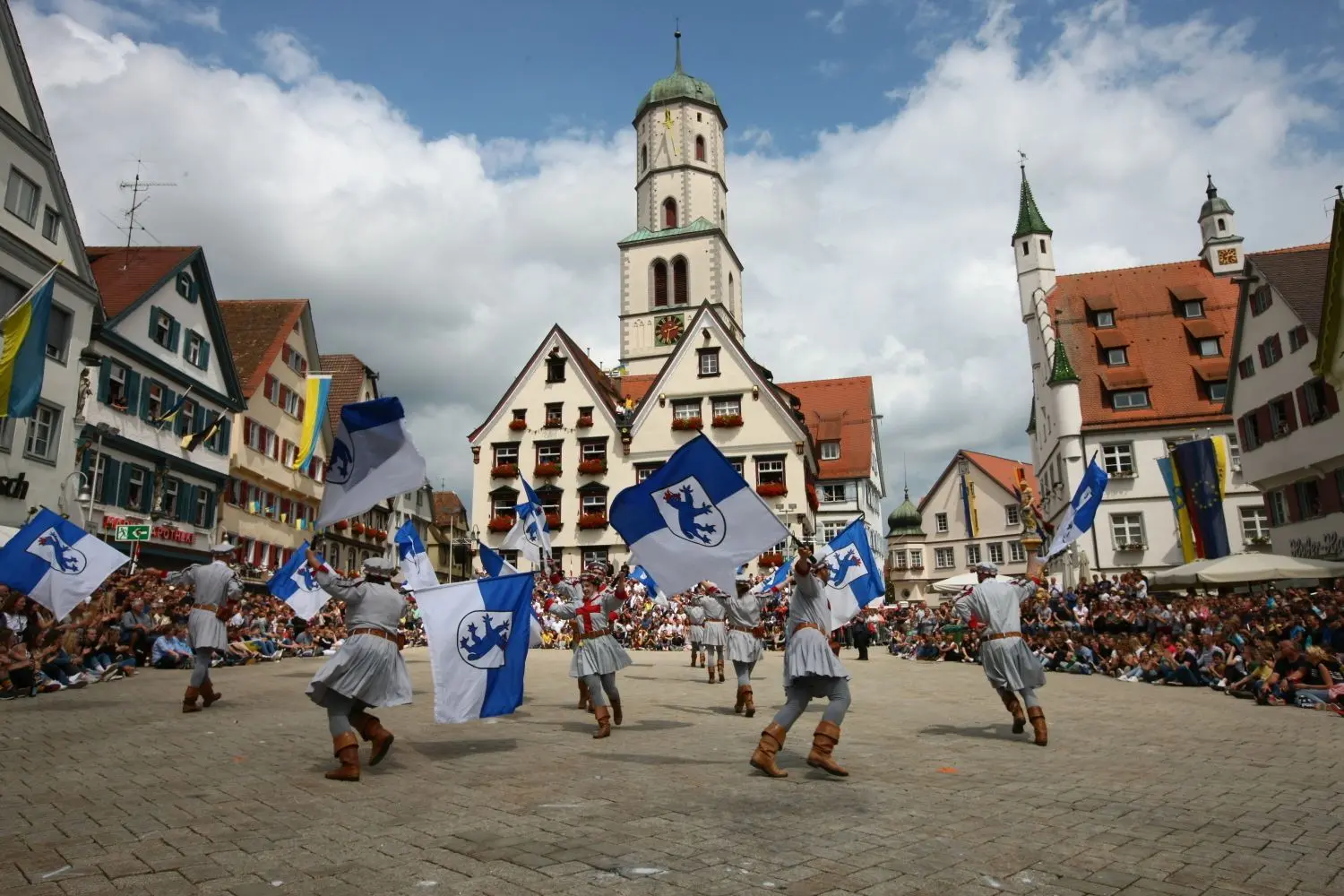 Großveranstaltungen wie das Biberacher Schützenfest bleiben verboten, bis mindestens Oktober. Es wird sogar über eine Verlängerung des Verbots bis Jahresende nachgedacht.