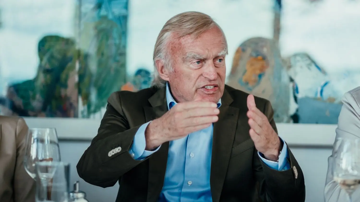 Helmut Hausmann, ehemaliger Bundeswirtschaftsminister aus Bad Urach, war auch zu Gast und forderte die Reform seines alten Amtes.