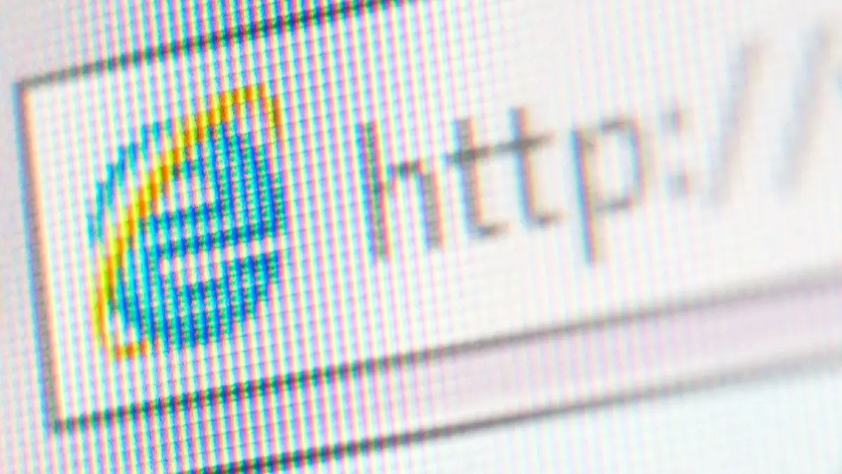 Am Dienstagmorgen ist es in Ulm zu Internetproblemen mit 1&1 Versatel gekommen.
ARCHIV - Zum Themendienst-Bericht vom 13. November 2019: Nutzer des Internet Explorers sollten umgehend ein Update einspielen, um eine Sicherheitslücke zu schließen. Foto: Andrea Warnecke/dpa-tmn - Honorarfrei nur für Bezieher des dpa-Themendienstes +++ dpa-Themendienst +++