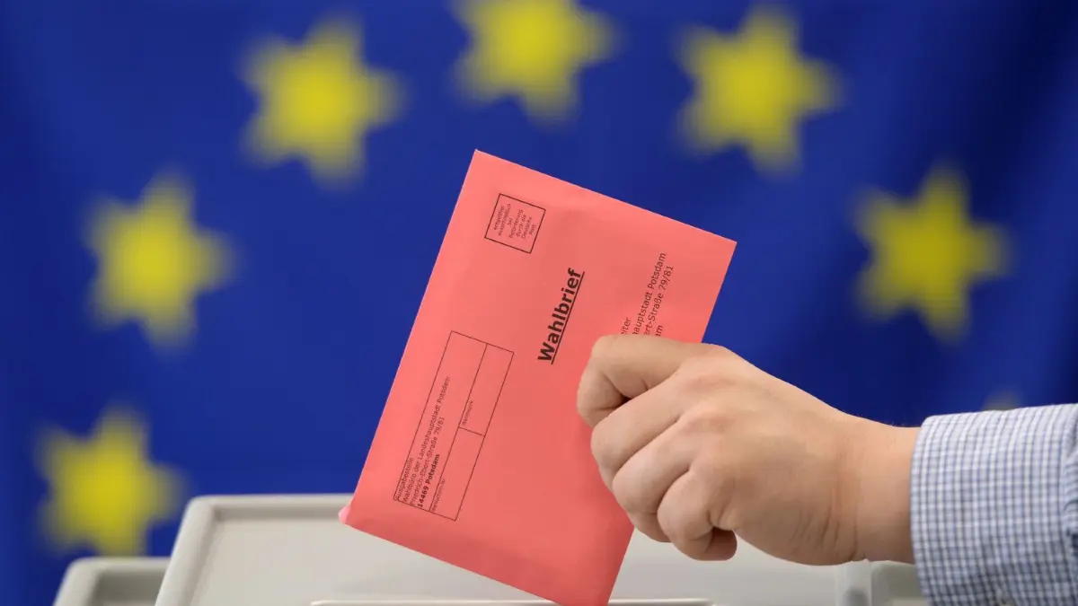 Für viele Deutsche ist der Wahl–O-Mat eine Hilfe, bei welcher Partei man sein Kreuzchen machen soll.