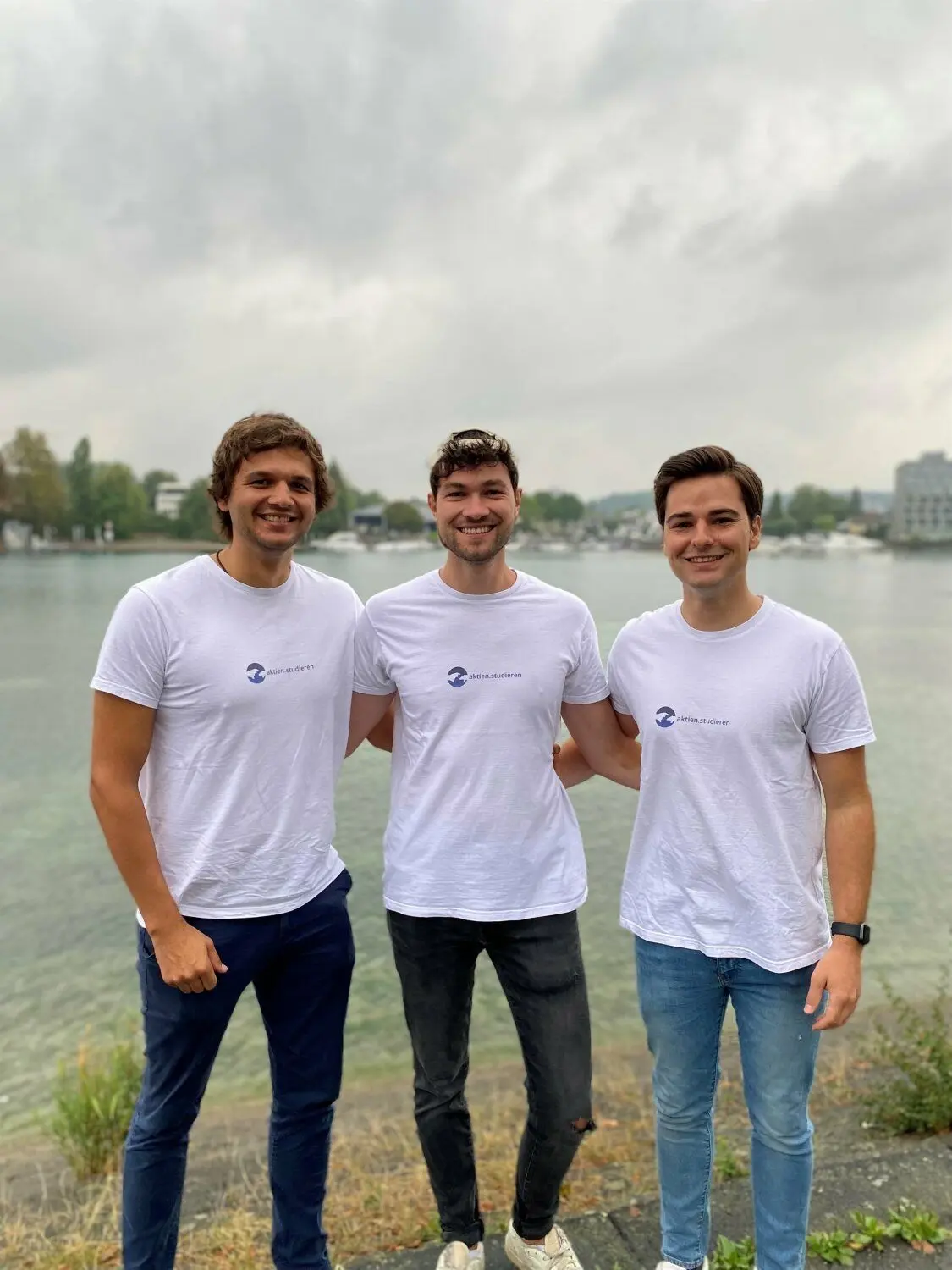 Die drei Reutlinger Tim Köhler, Simon Pfizenmayer und Felix Fink möchte mit ihrem Start-up „Fiducation“ Finanzbildung vermitteln.