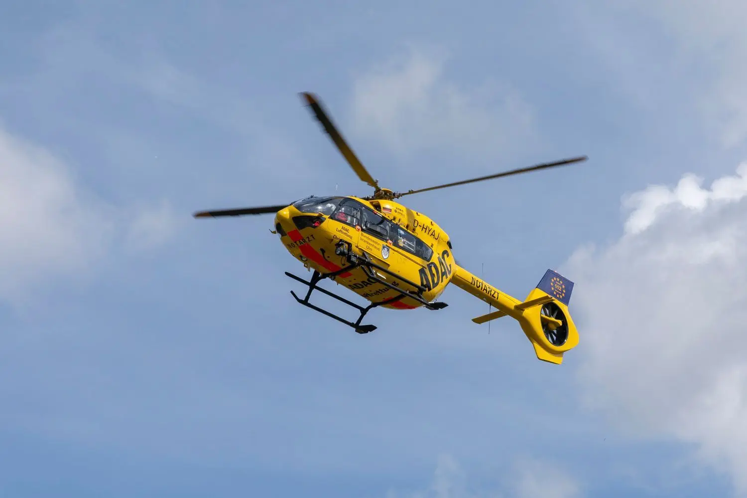 Rettungshubschrauber sollen künftig auf dem Dach des Anbaus landen können.