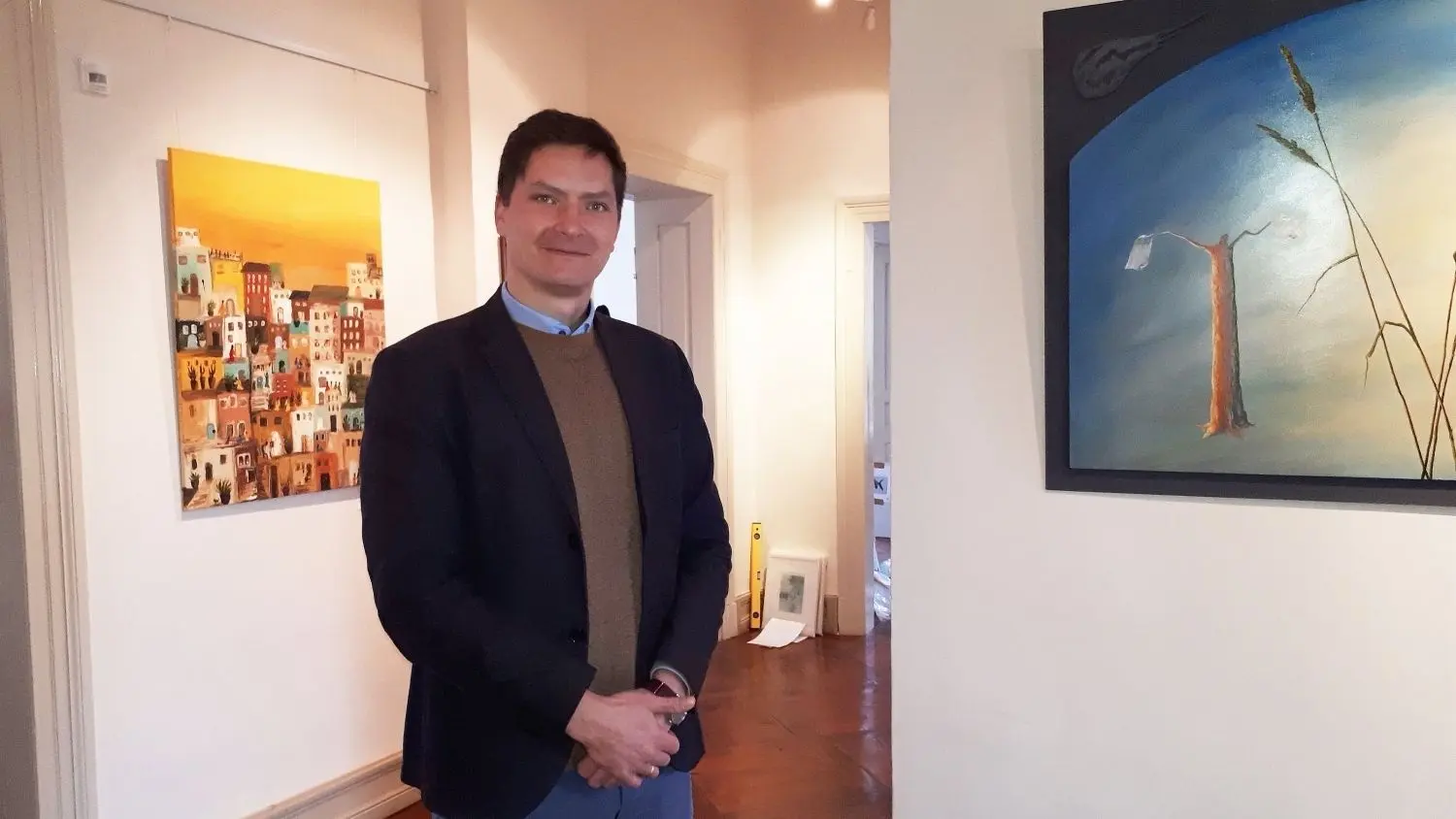 Für Kreisarchivar Dr. Uwe Folwarczny ist es die zweite Artothek in seiner Verantwortung. ⇥