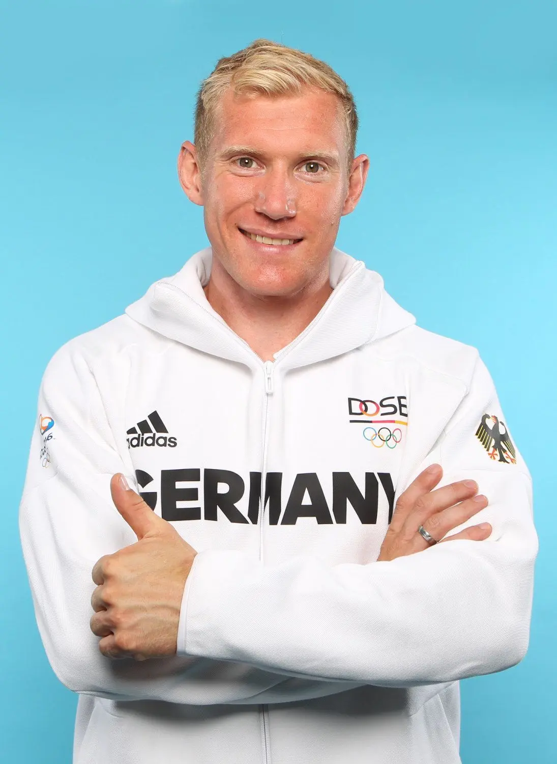 Reiste als einer der Favoriten nach Rio: Arthur Abele bei der Einkleidung für die Olympischen Spiele 2016.